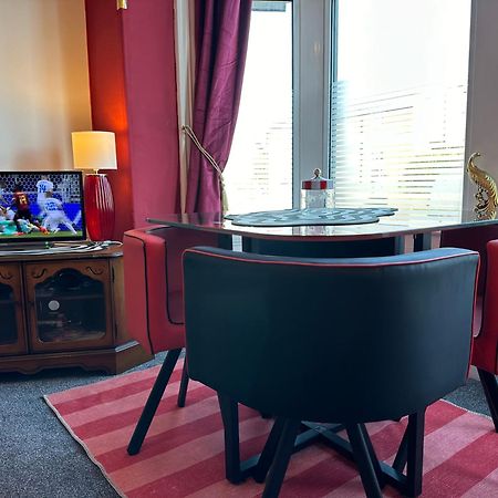 Circus Suite 黑潭 外观 照片